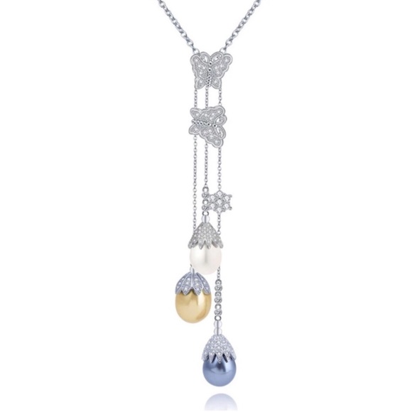 Swarovski Crystals The Aline Pearl Earrings - Picture 6 of 6